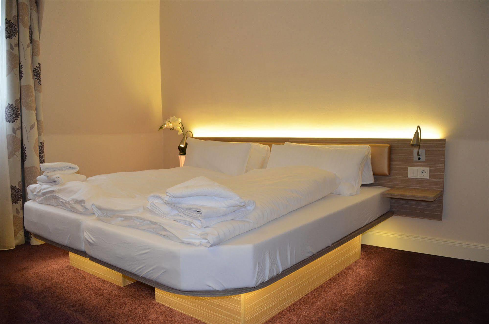 My Apartment Hotel Hamburg Bagian luar foto