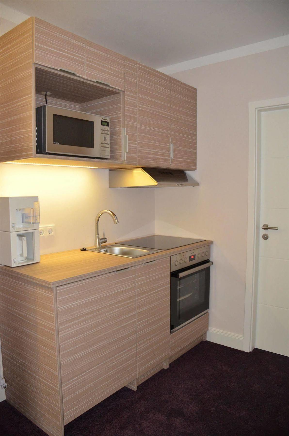 My Apartment Hotel Hamburg Bagian luar foto