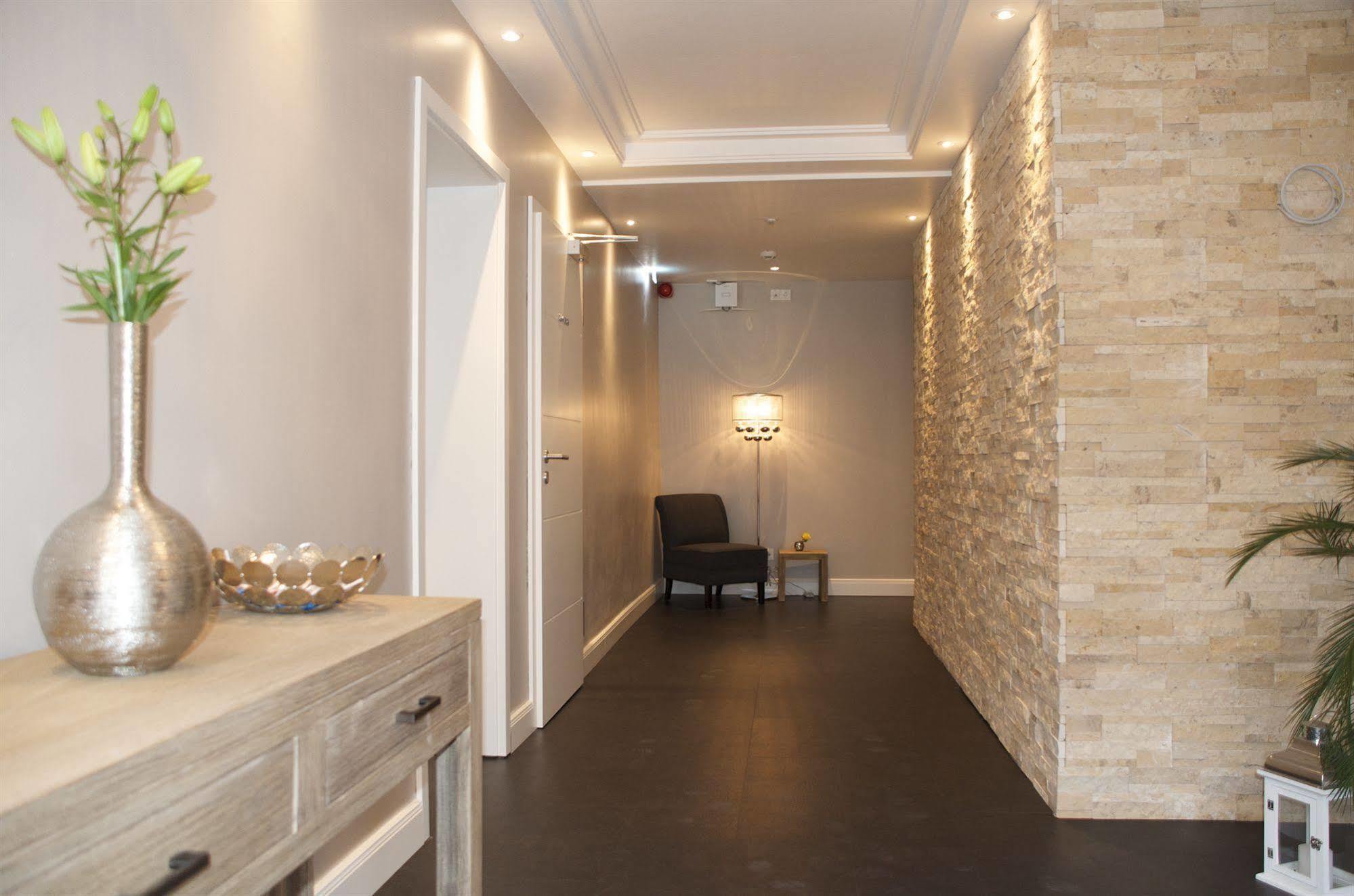 My Apartment Hotel Hamburg Bagian luar foto
